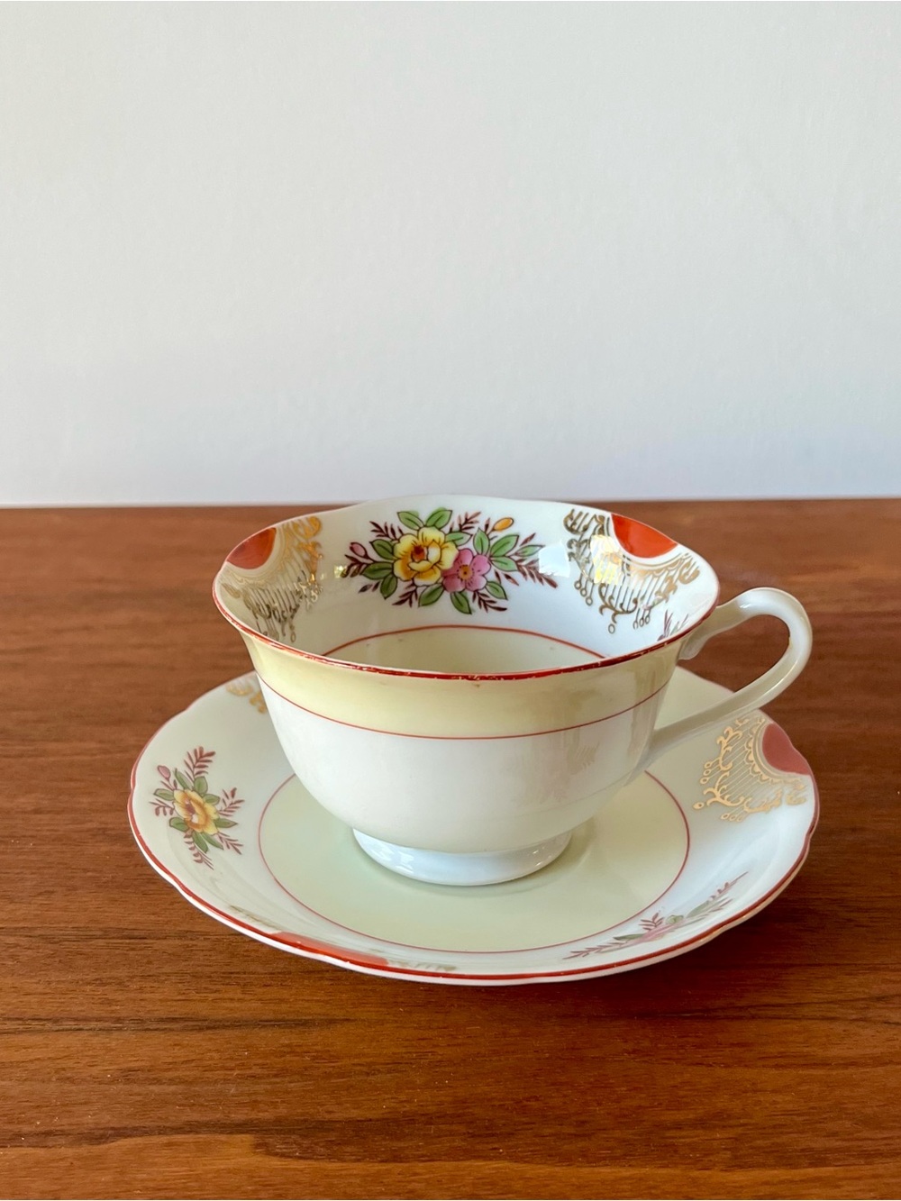 Antique Noritake Chikaramachi Teacup and Saucer Handpainted from the 1930´s